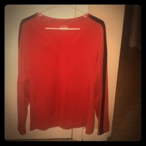 Long sleeve active wear shirt
